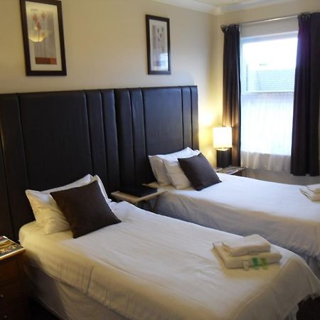 The Caribbean Hotel Doncaster Esterno foto