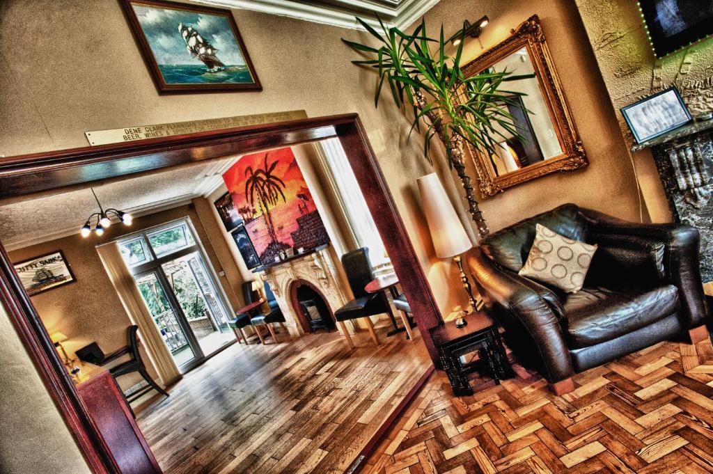 The Caribbean Hotel Doncaster Esterno foto
